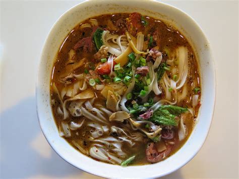  Liu-Mi-Fen! Have you tasted this Nanning delicacy with its fragrant spicy broth and springy rice noodles?