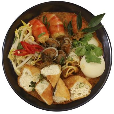  Curry Laksa – Kotimaisen Chiliin Upotettuna Ja Kuumeisesti Maustettuna!